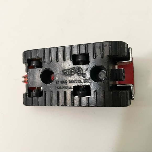 Lot of 23 Die-Cast Toy Cars Hot Wheels Matchbox Assorted Lot - Picture 14 of 16